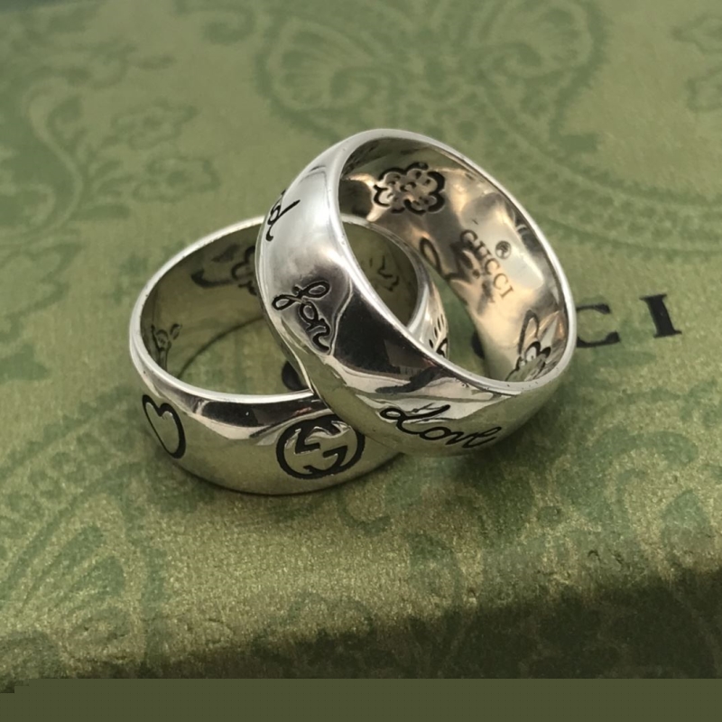 G*u*i rings
